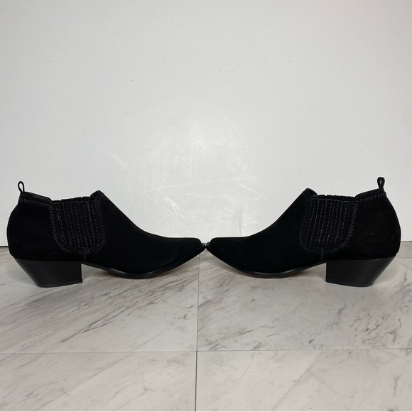 New! Schutz Jacqueline Low Profile Black Suede Bootie 8B - Picture 4 of 11